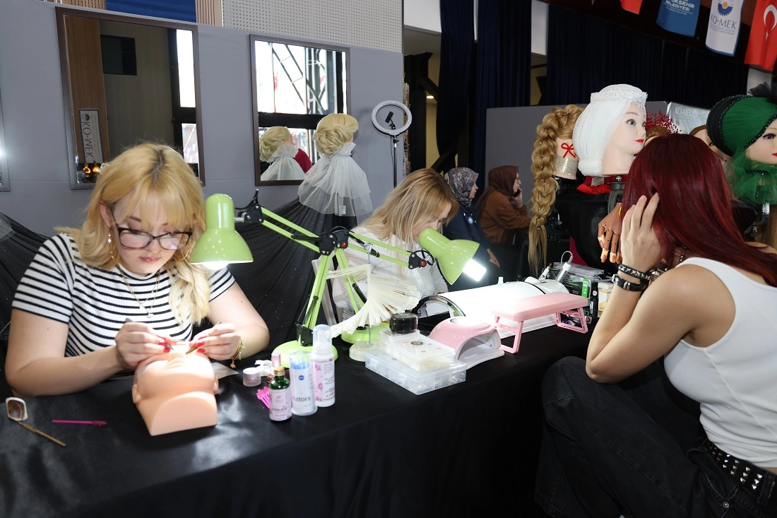 Kocaeli Büyükşehir Belediyesi Meslek ve Sanat Eğitimi Kursları (KO-MEK), kişisel