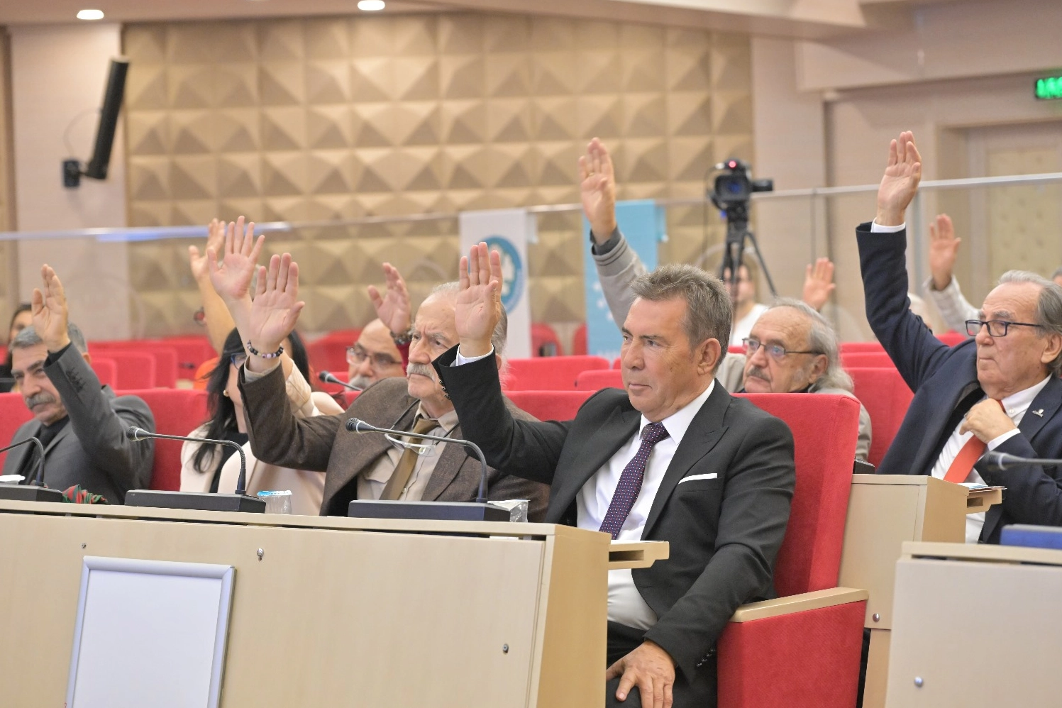 Manisa Büyükşehir Belediyesi Kent Konseyi, seçimsiz olağan genel kurulunu gerçekleştirdi.