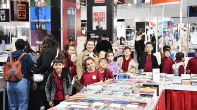 Balıkesir’de bu yıl ilk kez düzenlenen 1. Balıkesir Kitap Fuarı,