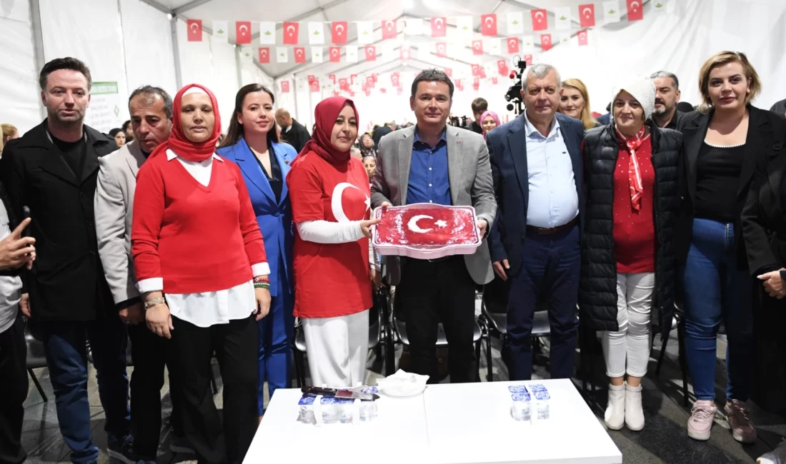 Cumhuriyete ve değerlerine her zaman sahip çıkan Osmangazi Belediyesi 29