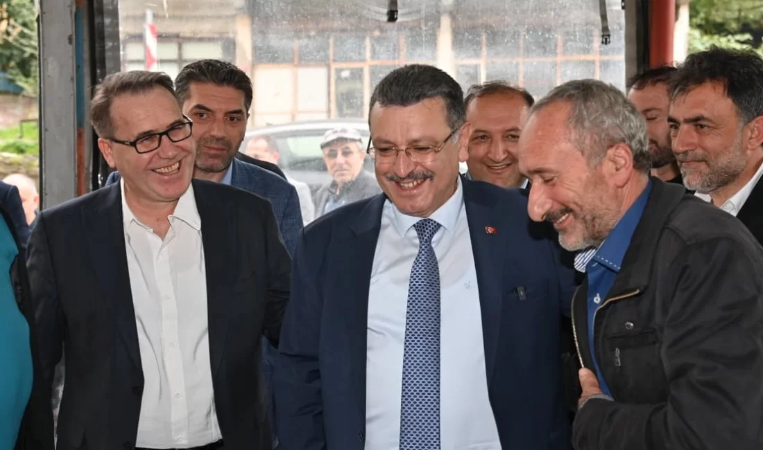 Trabzon Büyükşehir Belediye Başkanı Ahmet Metin Genç, Akçaabat ilçesine bağlı