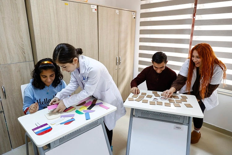 Antalya Büyükşehir Belediyesi’ne bağlı Mola Evleri, özel gereksinimli bireylere ve