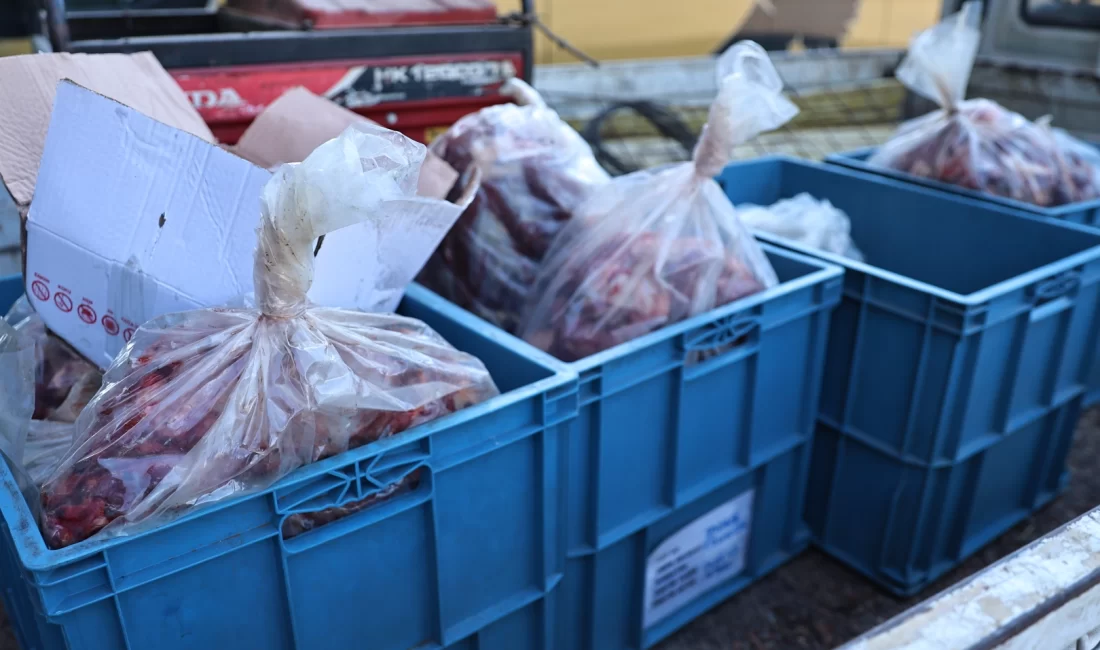 Antalya Büyükşehir Belediyesi Zabıta ve güvenlik ekipleri, Antalya Otogarı’nda Kütahya’dan