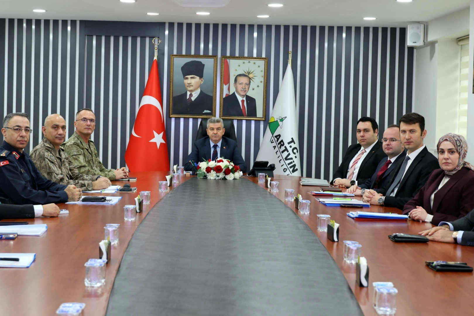 Artvin Valisi Turan Ergün başkanlığında düzenlenen İl Güvenlik ve Asayiş