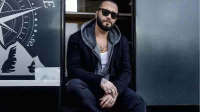 Pop müziğin en üretken ve en sevilen isimlerinden Berkay, projesi