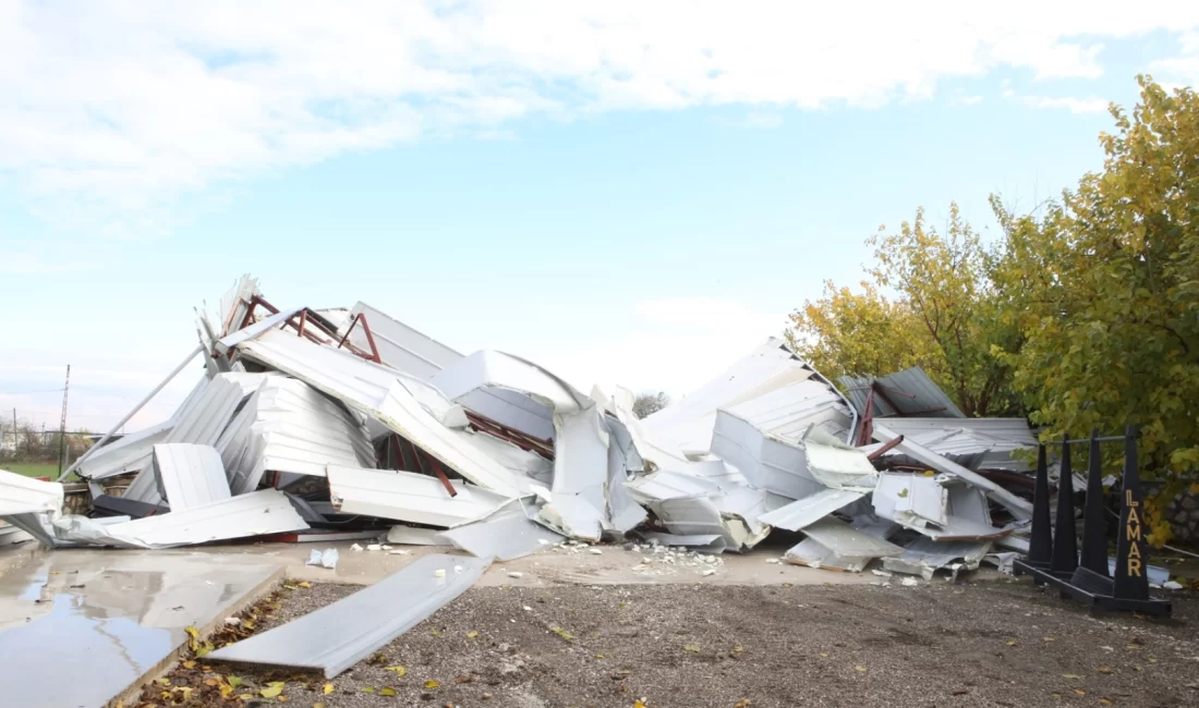 Bursa Nilüfer Belediyesi yıkım ekipleri, Çalı ve Akçalar Mahalleleri’nde toplam