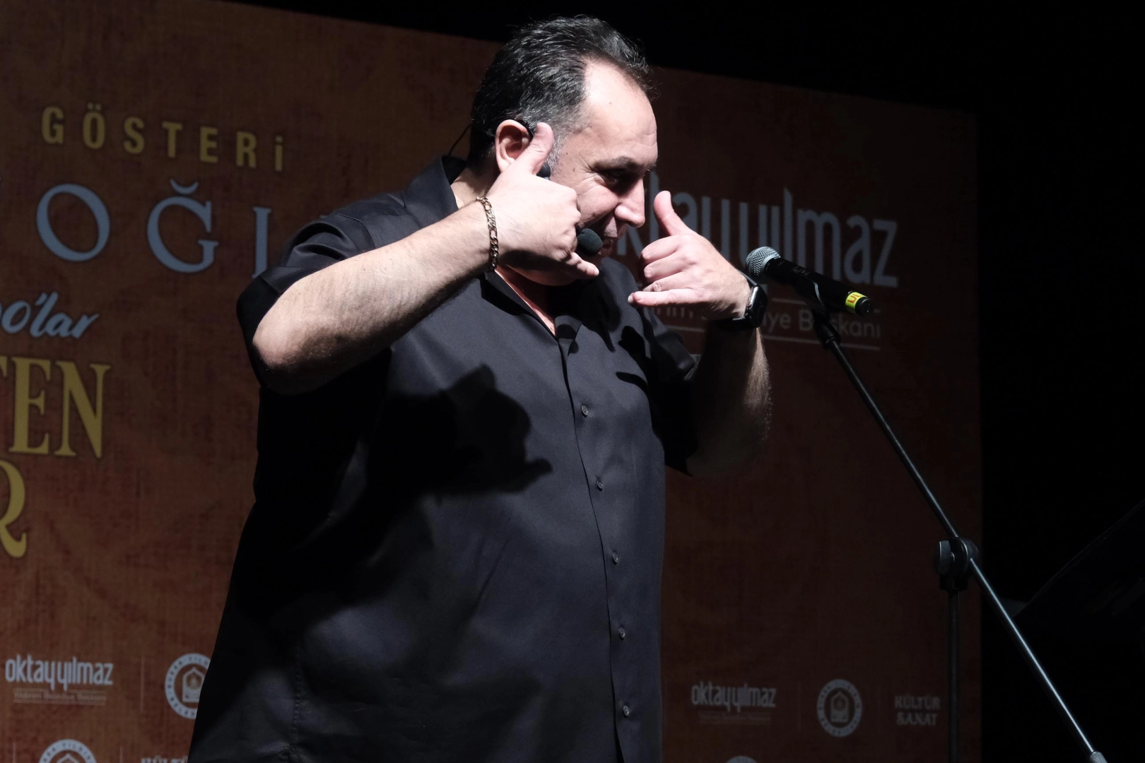 Yıldırım Belediyesi, kültür sanat etkinlikleriyle ilçede sosyal yaşama renk katmayı