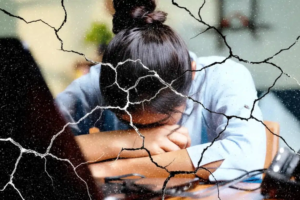 Son araştırmalar, çalışanların yarısından fazlasının iş yerinde sessiz çatlama yaşadığını