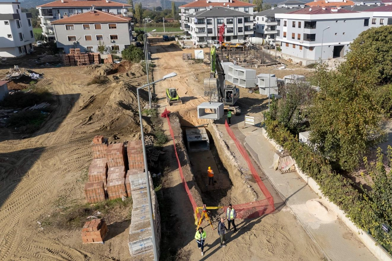 İzmir Büyükşehir Belediyesi İZSU Genel Müdürlüğü, Tire’de taşkın ve koku