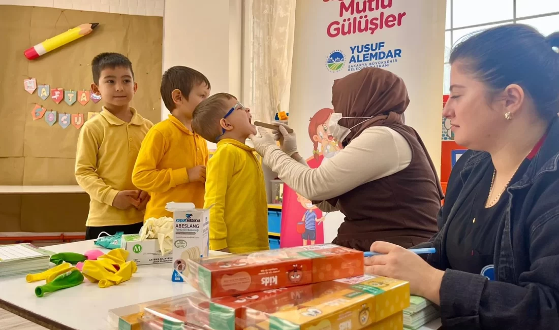 Sakarya Büyükşehir Belediyesi, Ağız ve Diş Sağlığı Haftası kapsamında Kocaali,