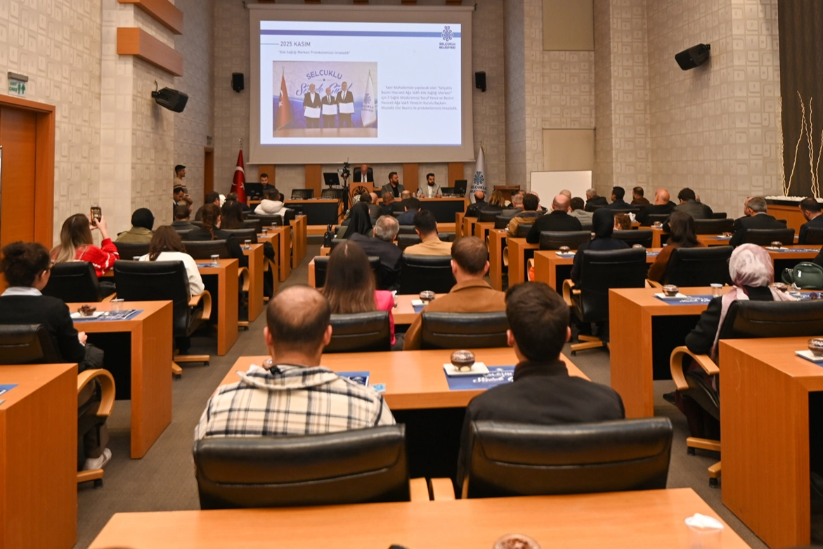 Konya Selçuklu Belediyesi Aralık Ayı Meclis Toplantısı’na katılan Selçuk Üniversitesi