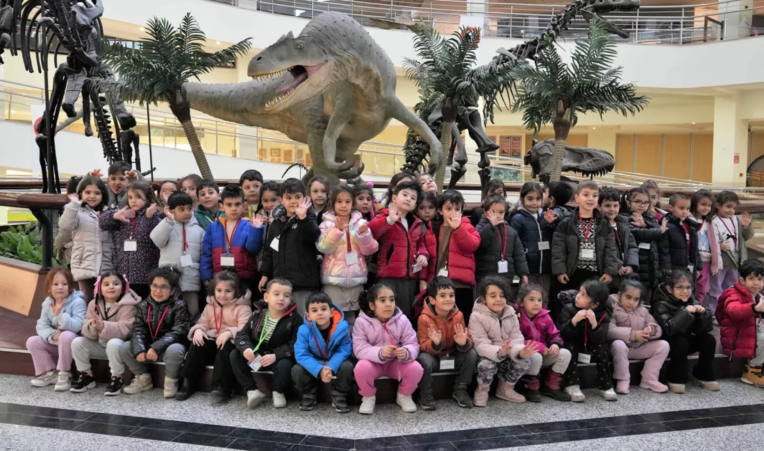 Ankara Keçiören Belediyesi’ne bağlı Çocuk Gelişim Merkezleri’nde eğitim gören 4–5