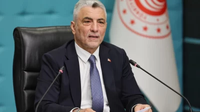 Ticaret Bakanı Ömer Bolat, Aralık 2025’te yıllık enflasyonun yüzde 30,89’a