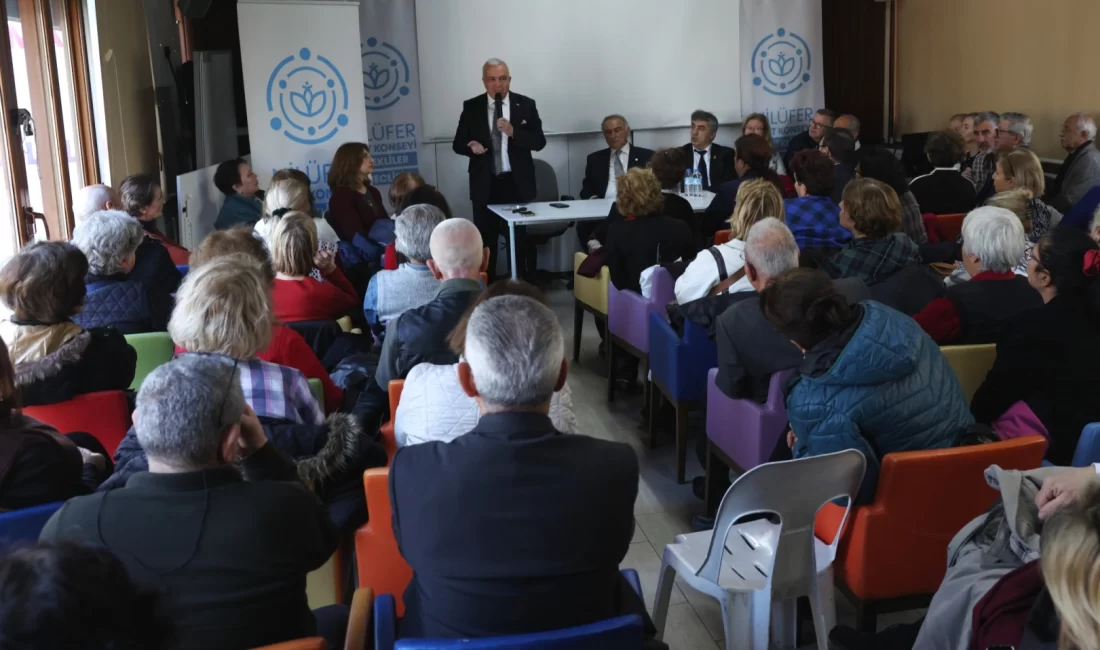 Bursa’da Nilüfer Belediye Başkanı Şadi Özdemir, Nilüfer Kent Konseyi Emekliler