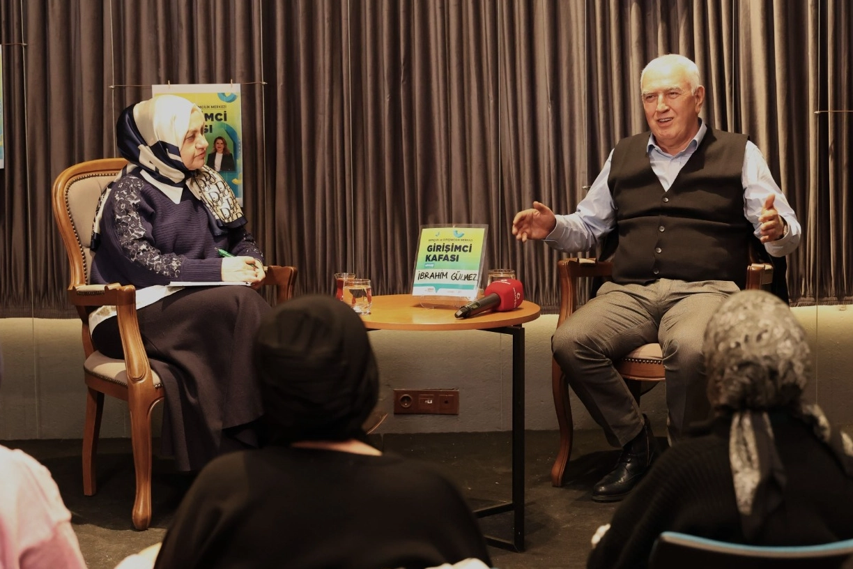 Bursa Osmangazi Belediyesi, düzenlediği ‘Girişimci Kafası’ söyleşisiyle iş hayatına atılmayı