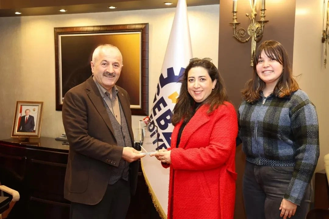 Kirazpınar Sağlık Ocağı çalışanları, Gebze Belediye Başkanı Zinnur Büyükgöz’ü ziyaret