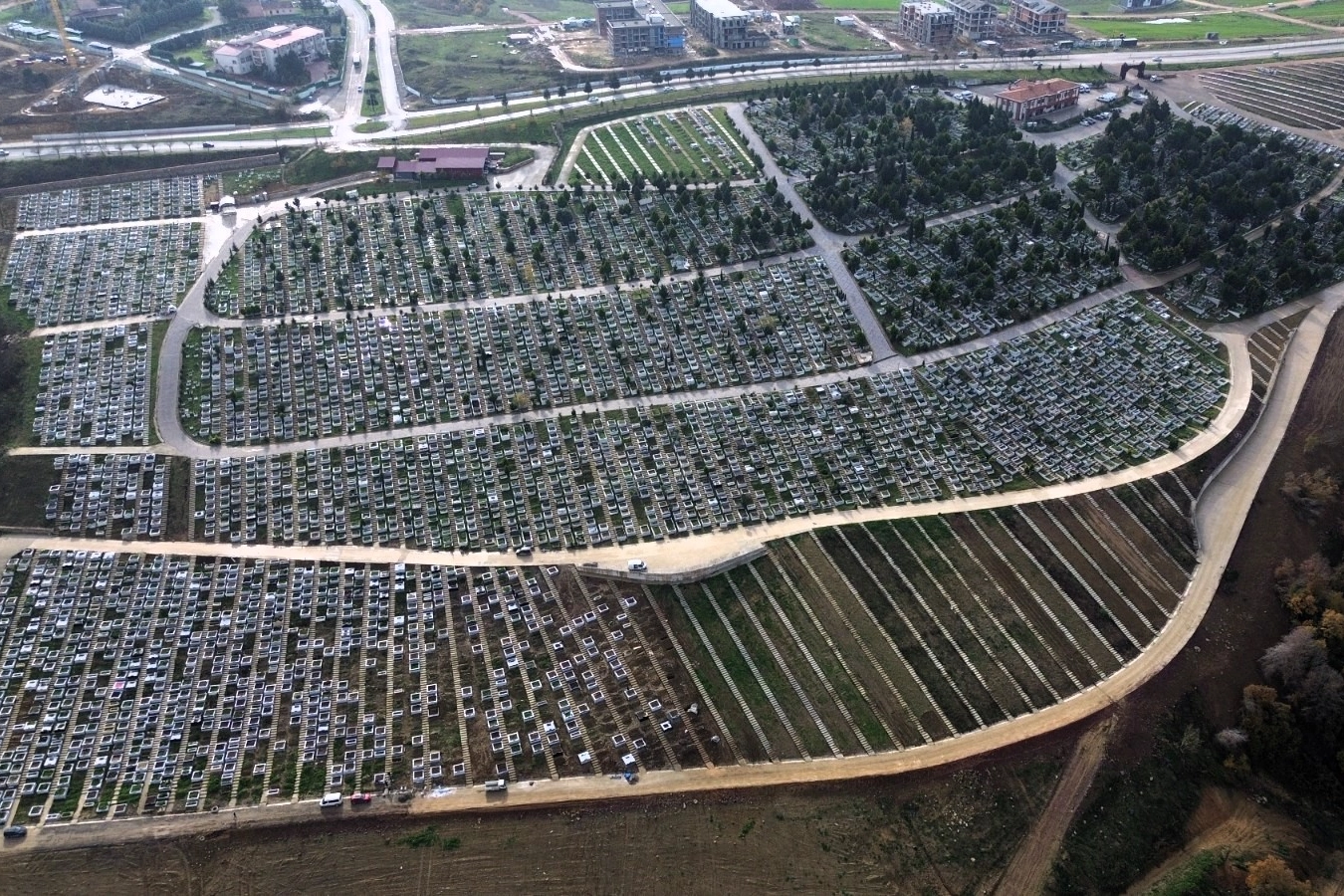 Kocaeli Büyükşehir Belediyesi, 2025 yılı boyunca cenaze hizmetlerini “Alo 188