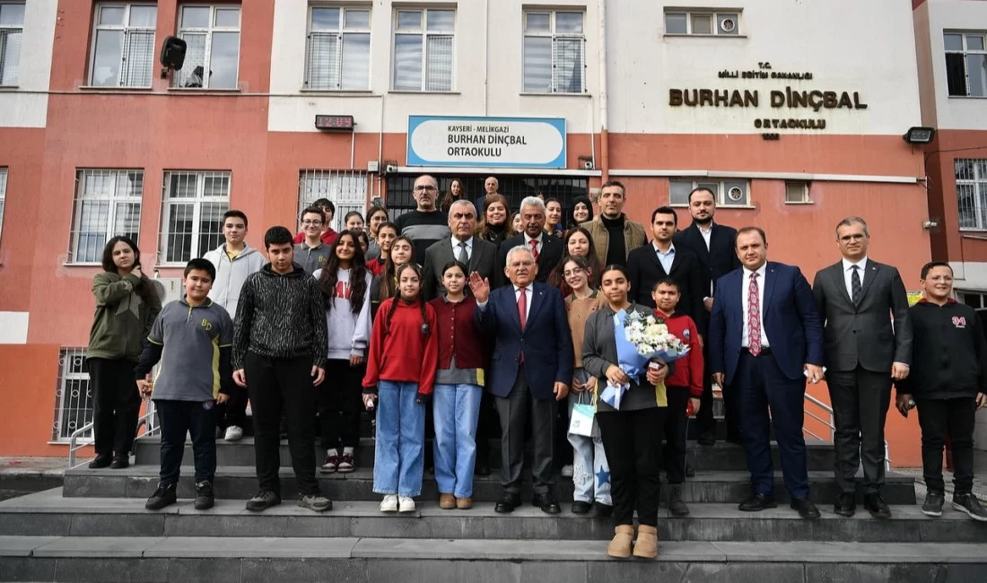 Kayseri Büyükşehir Belediye Başkanı Dr. Memduh Büyükkılıç, Kariyer Günleri programı