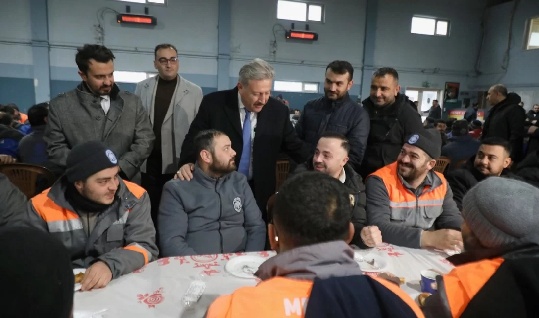 Kayseri Melikgazi Belediye Başkanı Doç. Dr. Mustafa Palancıoğlu, teknik birimlerdeki
