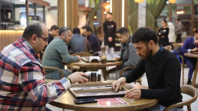 Nevşehir Belediyesi tarafından 2. gerçekleştirilen Tavla Turnuvası rekabet ve heyecan