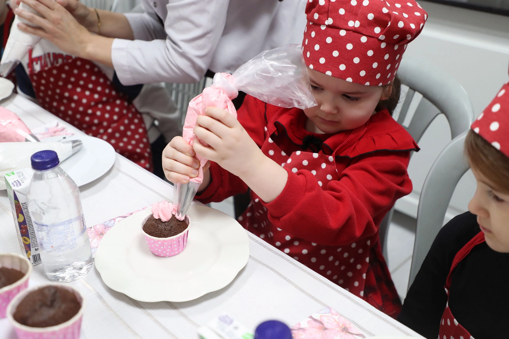 Sakarya Büyükşehir Belediyesi’nin SAMEK merkezlerinde düzenlediği atölye çalışmaları kapsamında anaokulu